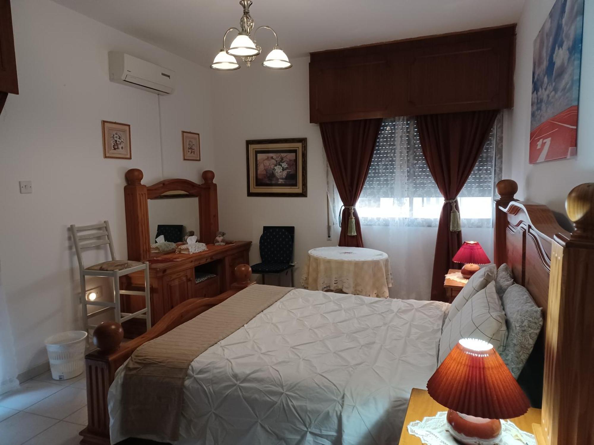 Shared Top 1St Floor Villa Limassol Room photo