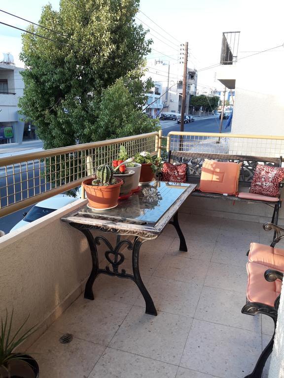 Shared Top 1St Floor Villa Limassol Exterior photo